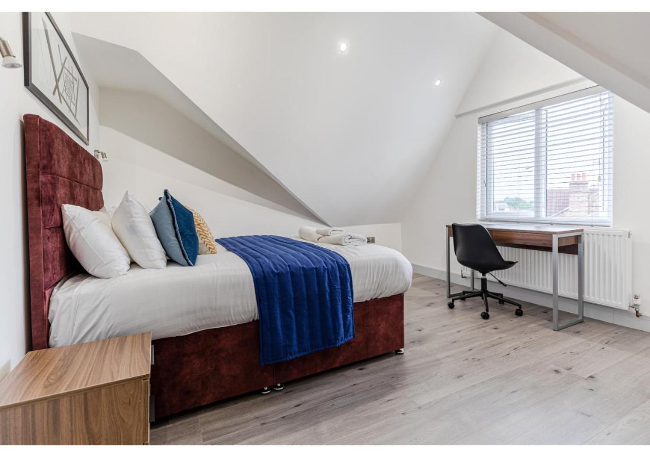 Cozy And Stylish 2 Bedroom Flat In Greater Londra Esterno foto